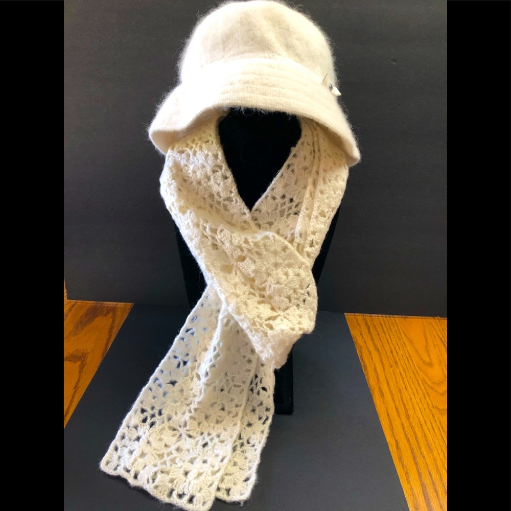 GAP Ivory Cloche Rabbit Hair Blend Hat with a hand knit scarf